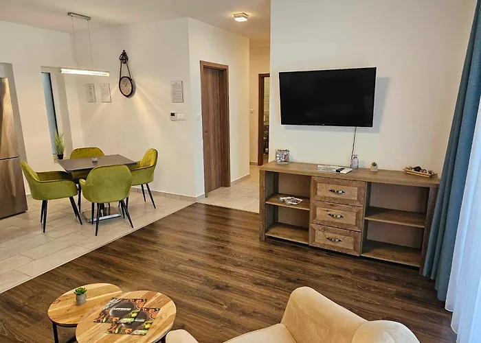 Port Royal Apartment